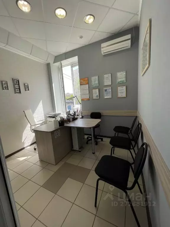 Офис в Волгоградская область, Волжский ул. Мира, 36Ж (10 м) - Фото 0