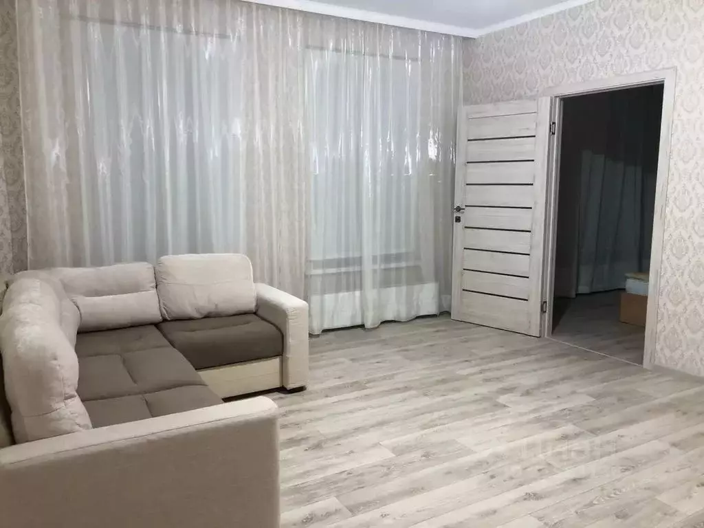 Дом в Ростовская область, Семикаракорск Атаманский просп., 276 (60 м) - Фото 1