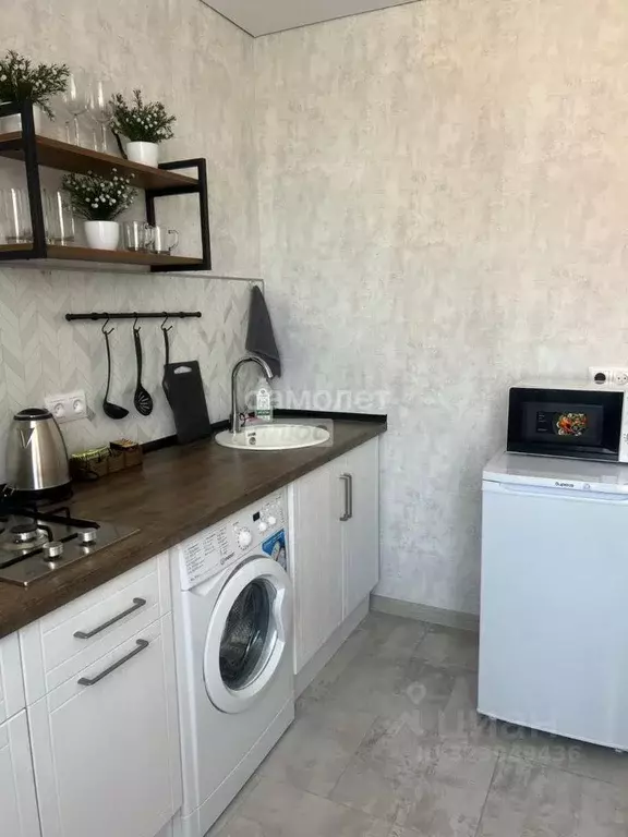 1-к кв. Волгоградская область, Волгоград ул. Имени Старшего Лейтенанта ... - Фото 2