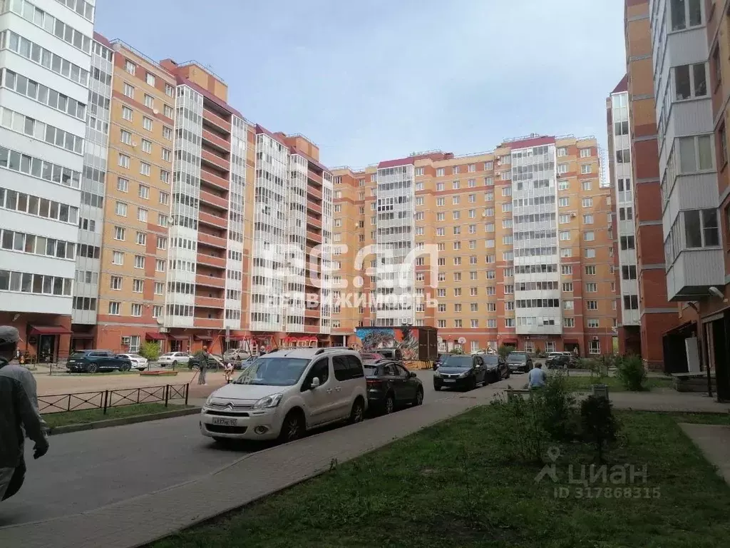 2-к кв. Ленинградская область, Гатчинский район, д. Малые Колпаны, ... - Фото 0