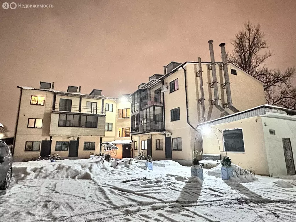 1-комнатная квартира: Санкт-Петербург, территория Сергиево, улица ... - Фото 1