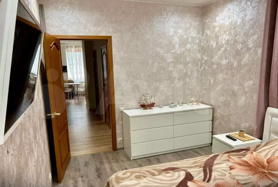 2-к. квартира, 60 м, 2/5 эт. - Фото 1