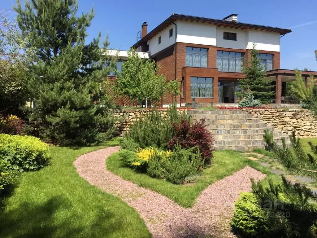 Дом в Московская область, Истра муниципальный округ, д. Чесноково, ... - Фото 1