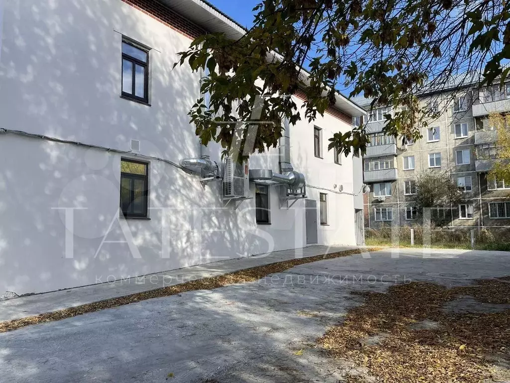 Сдается зал 162 м2 центр, своя парковка, кабинеты - Фото 1