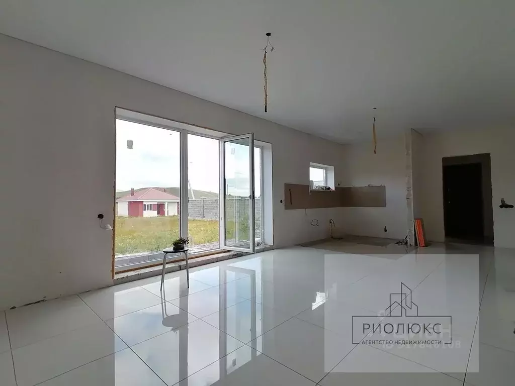 Дом в Башкортостан, Абзелиловский район, Таштимеровский сельсовет, д. ... - Фото 1