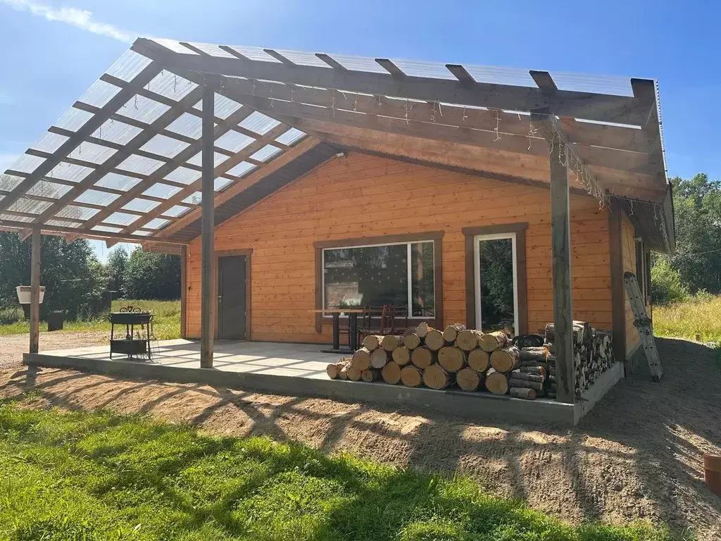 Дом в Карелия, Прионежский район, Шуйское с/пос, д. Бесовец, Шуйские ... - Фото 1