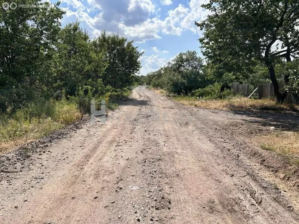 Участок в Белая Калитва, Колхозная улица (15 м) - Фото 0