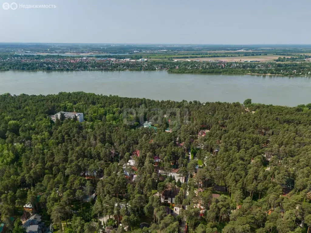 Дом в Новосибирск, Дачное шоссе (750 м) - Фото 0