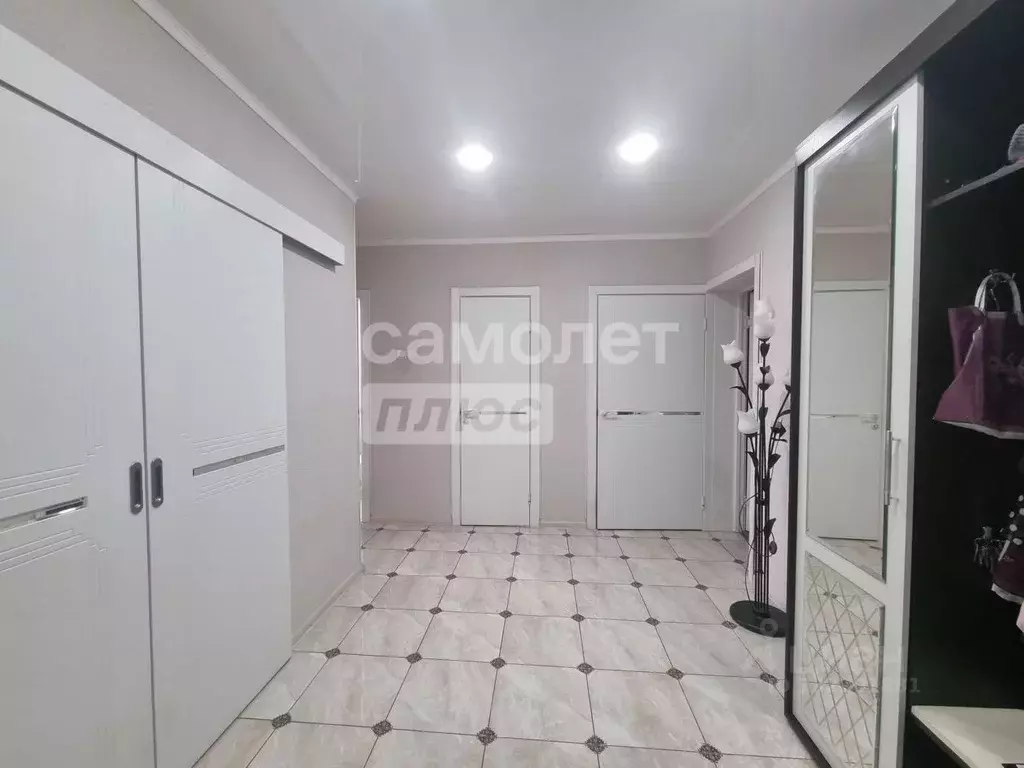 3-к кв. Краснодарский край, Крымск ул. Карла Либкнехта (66.3 м) - Фото 1
