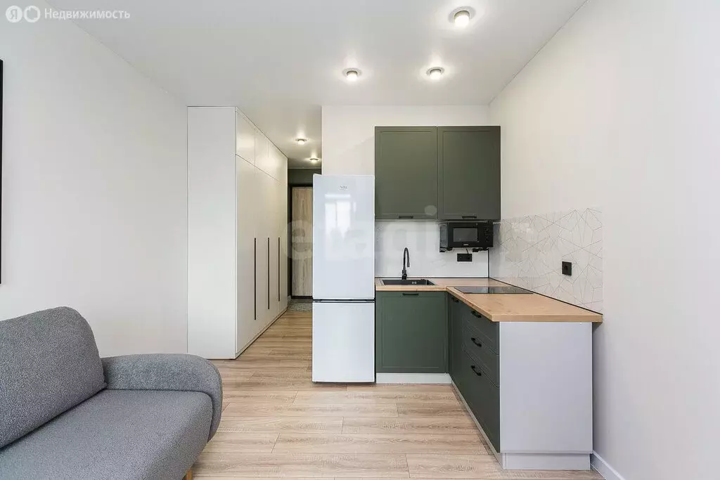 Квартира-студия: Тюмень, Краснооктябрьская улица, 4 (24 м) - Фото 2