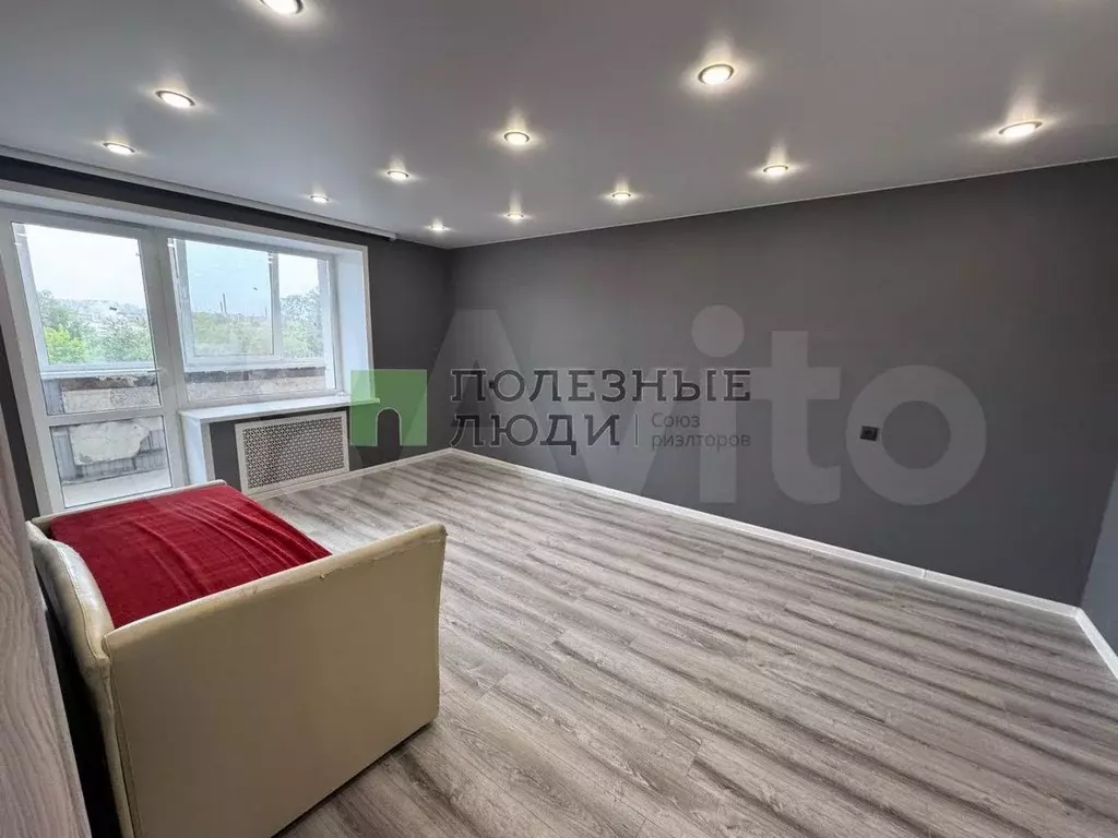 2-к. квартира, 50 м, 4/9 эт. - Фото 0
