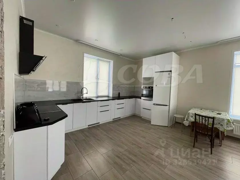 Коттедж в Тюменская область, Тюмень ул. Заводоуковская, 11 (170 м) - Фото 2