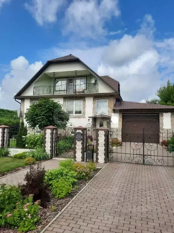 Дом в Мордовия, пос. Ромоданово ул. Миронова, 44 (300 м) - Фото 1