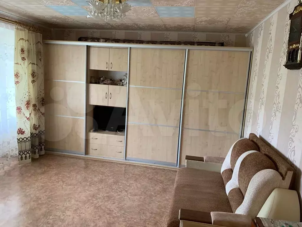 3-к. квартира, 60м, 2/5эт. - Фото 0