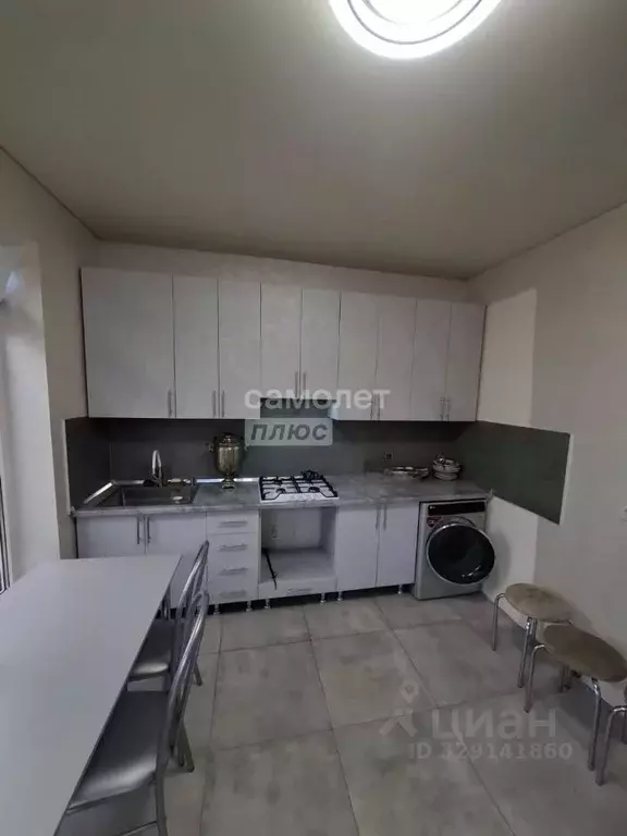 Дом в Кабардино-Балкария, Нальчик Краснопартизанская ул., 35 (55 м) - Фото 2