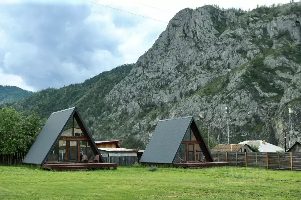 Дом в Алтай, Чемальский район, с. Еланда Катунская ул., 33 (30 м) - Фото 2
