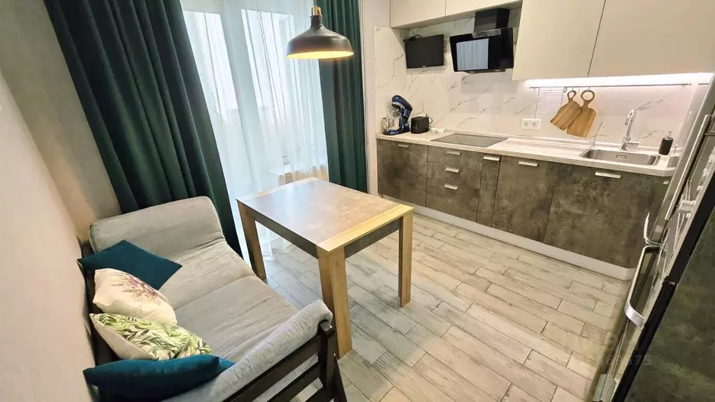 2-к кв. Ленинградская область, Гатчина Пушкинское ш., 13к4 (55.5 м) - Фото 1