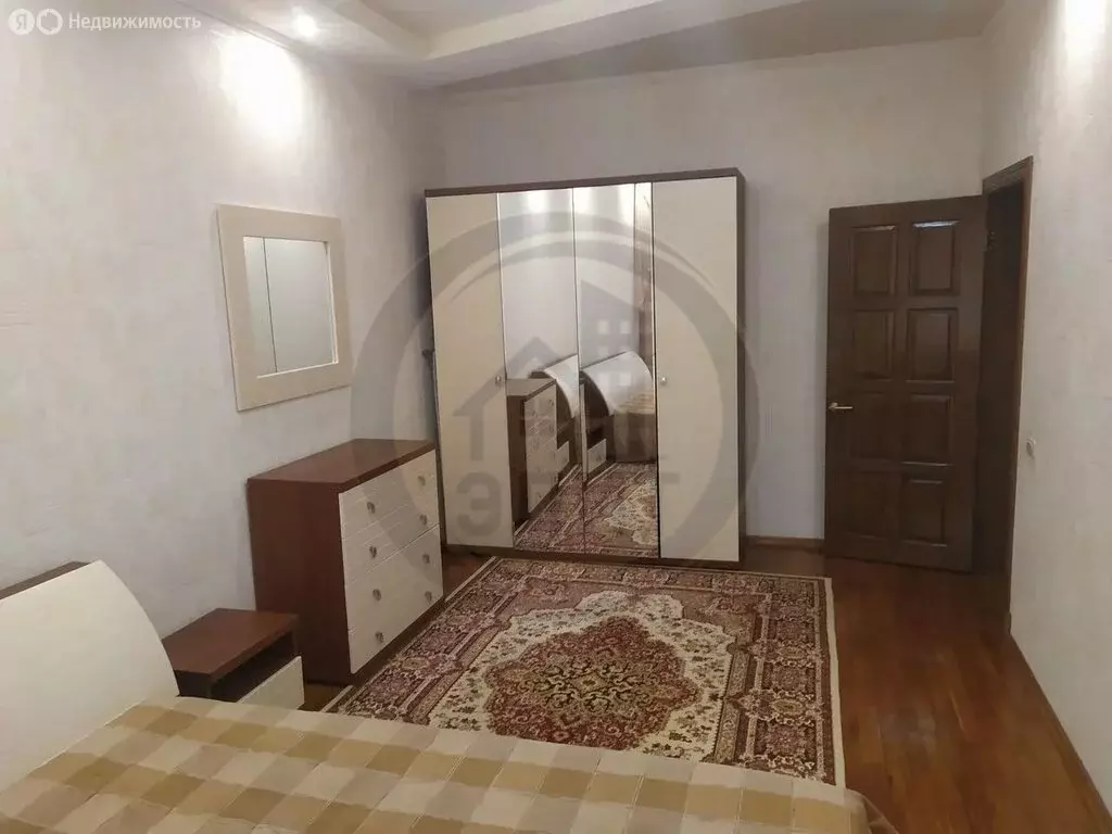 4-комнатная квартира: Старый Оскол, микрорайон Дубрава, квартал 2, 2 ... - Фото 1