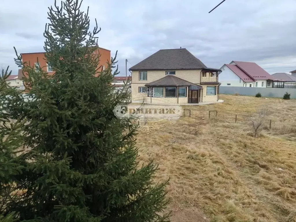 Дом в Курганская область, Курган Изумрудный кп, ул. Бирюзовая, 21 (200 ... - Фото 1