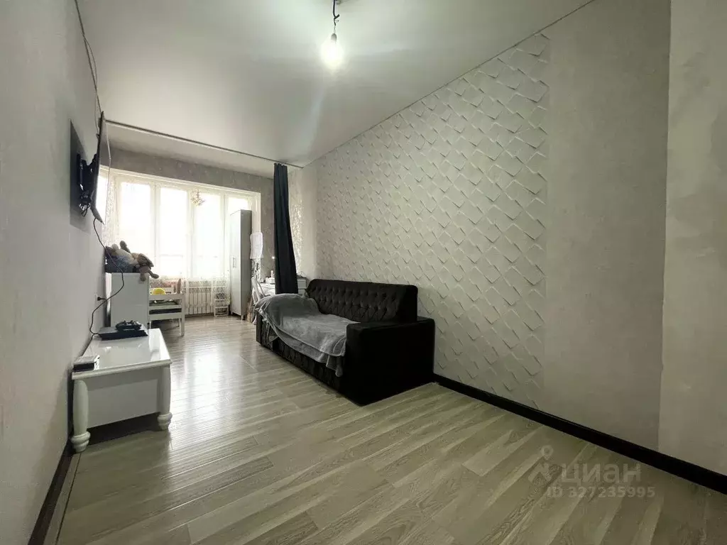 1-к кв. Кабардино-Балкария, Нальчик ул. Имени А.М. Тхакахова (43.0 м) - Фото 1