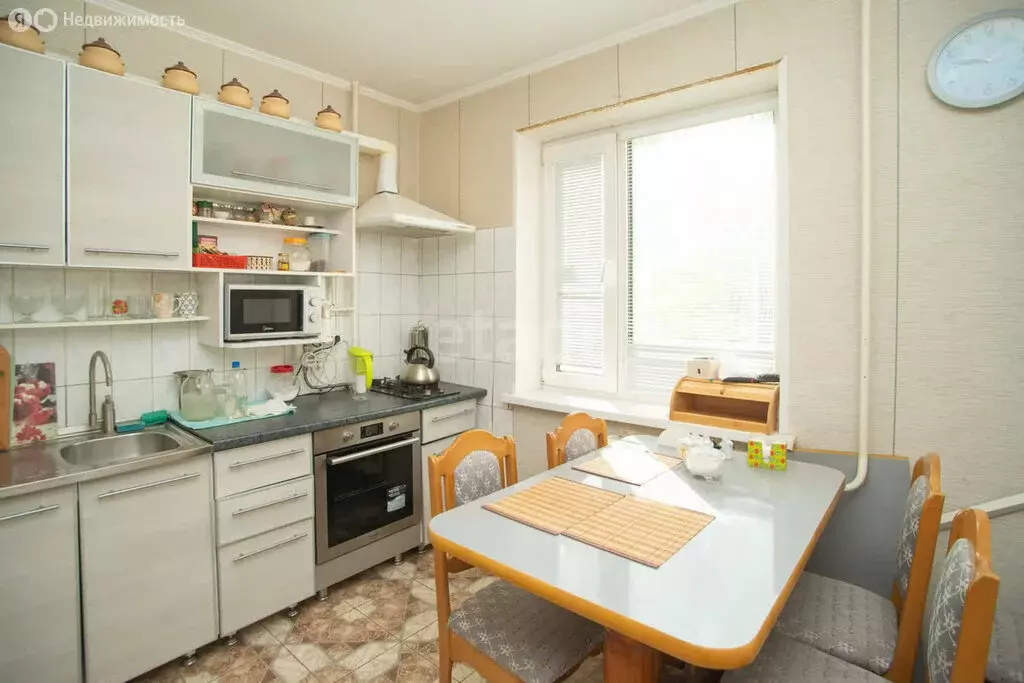 2-комнатная квартира: Ульяновск, Оренбургская улица, 32 (54.3 м) - Фото 0