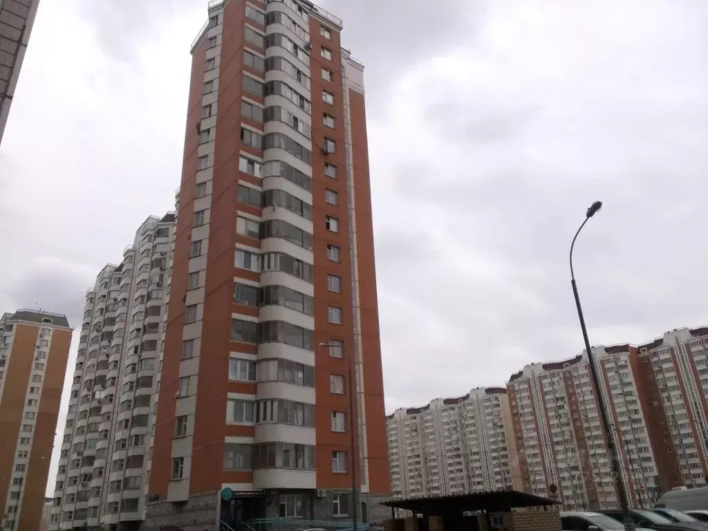 Помещение свободного назначения в Москва просп. Защитников Москвы, 9к1 ... - Фото 0