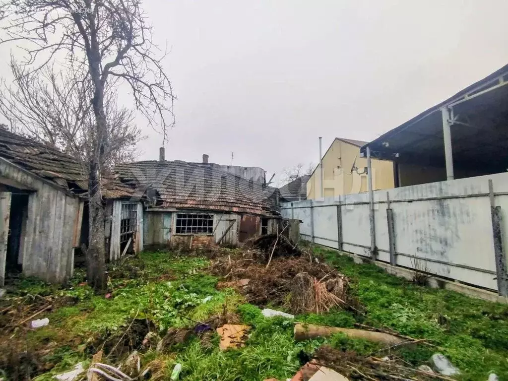 Дом в Георгиевск, улица Орджоникидзе (30 м) - Фото 1