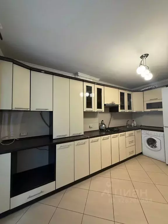 2-к кв. Брянская область, Брянск ул. Челюскинцев, 11 (56.0 м) - Фото 2