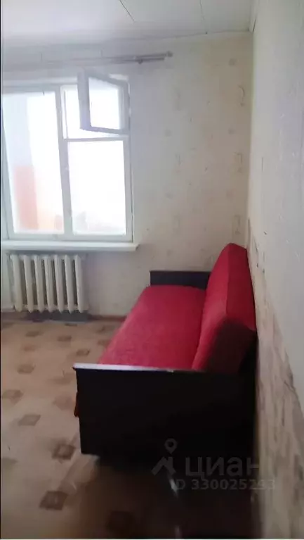 2-к кв. Крым, Феодосия ул. Гарнаева, 63 (50.0 м) - Фото 1