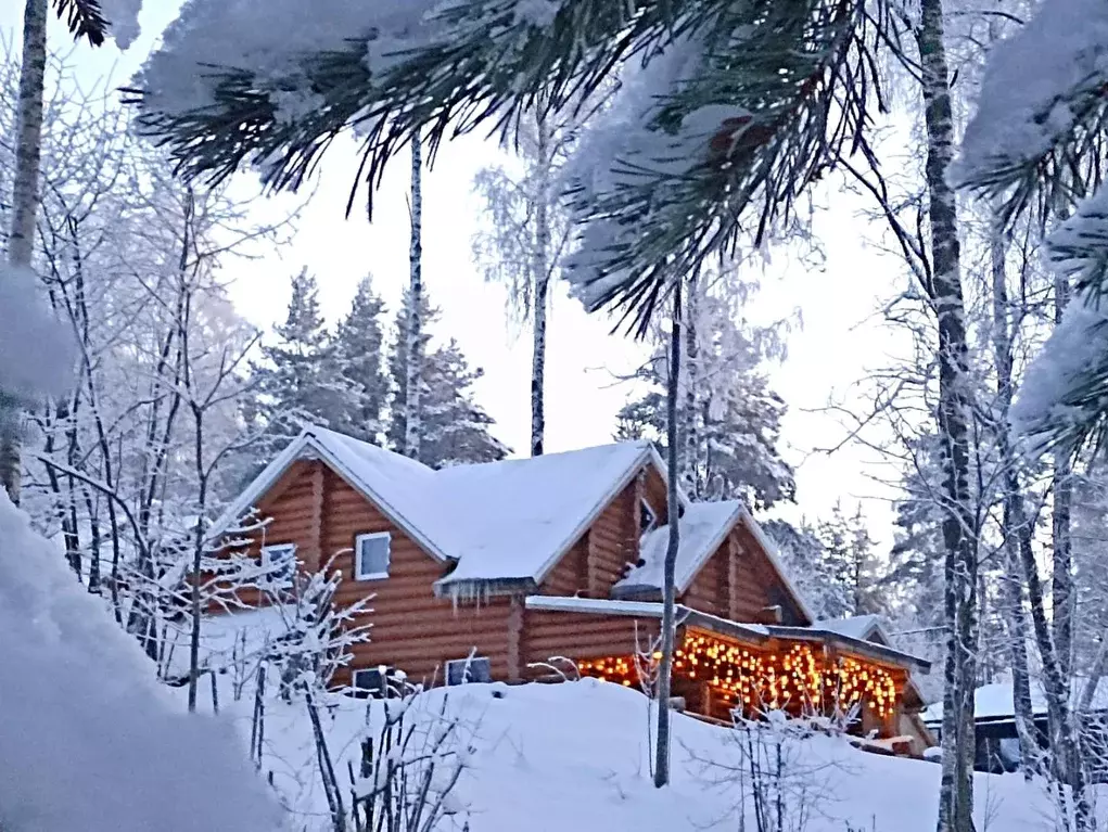 Дом в Ленинградская область, Всеволожский район, Токсовское городское ... - Фото 1