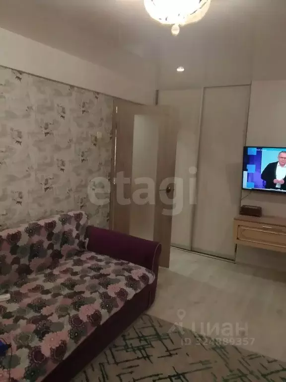 3-к кв. Калужская область, Калуга ул. Максима Горького, 4/26 (50.0 м) - Фото 1