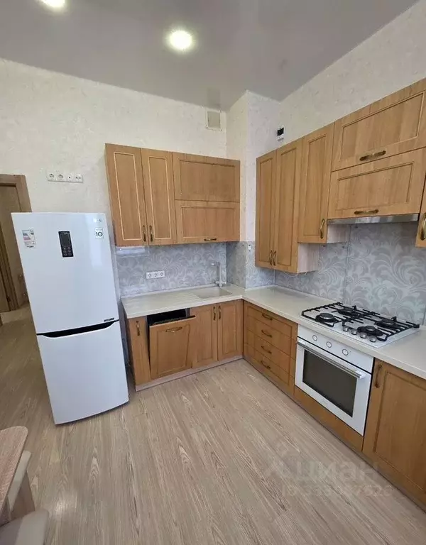 1-к кв. Крым, Симферополь просп. Кирова, 49 (42.0 м) - Фото 1