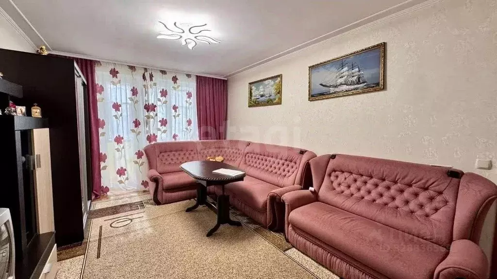 3-к кв. Крым, Феодосия ул. Гарнаева, 63Е (69.1 м) - Фото 1