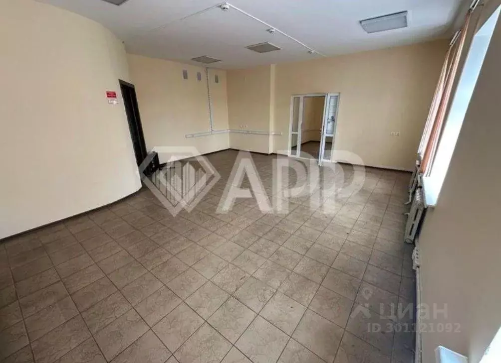 Помещение свободного назначения в Брянская область, Брянск ул. ... - Фото 2