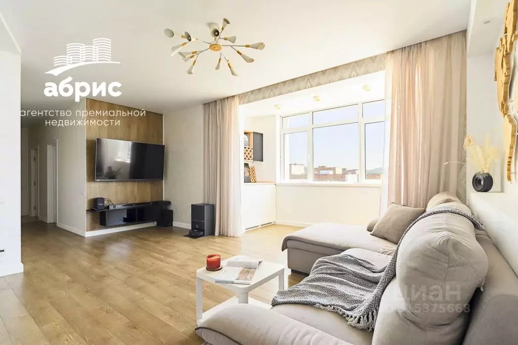 4-к кв. Приморский край, Владивосток ул. Чкалова, 5 (122.0 м) - Фото 0