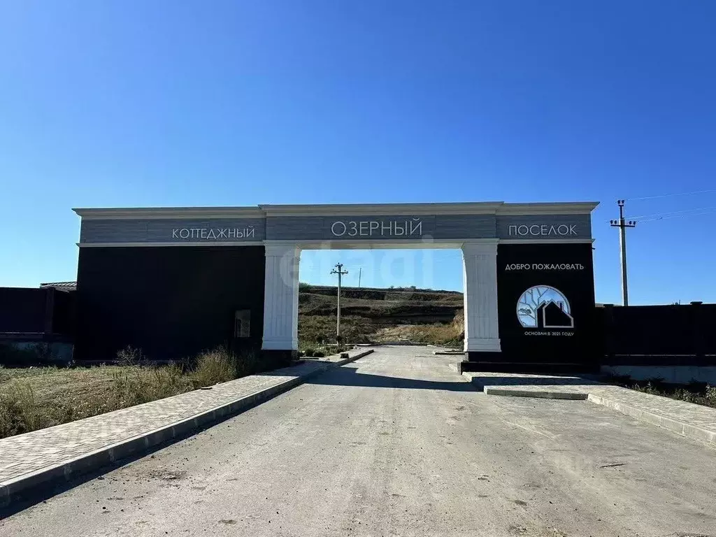 Дом в Крым, Симферопольский район, Мирновское с/пос, с. Белоглинка ул. ... - Фото 1