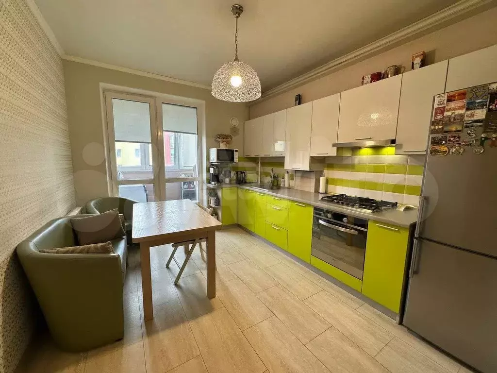 1-к. квартира, 43 м, 8/9 эт. - Фото 1