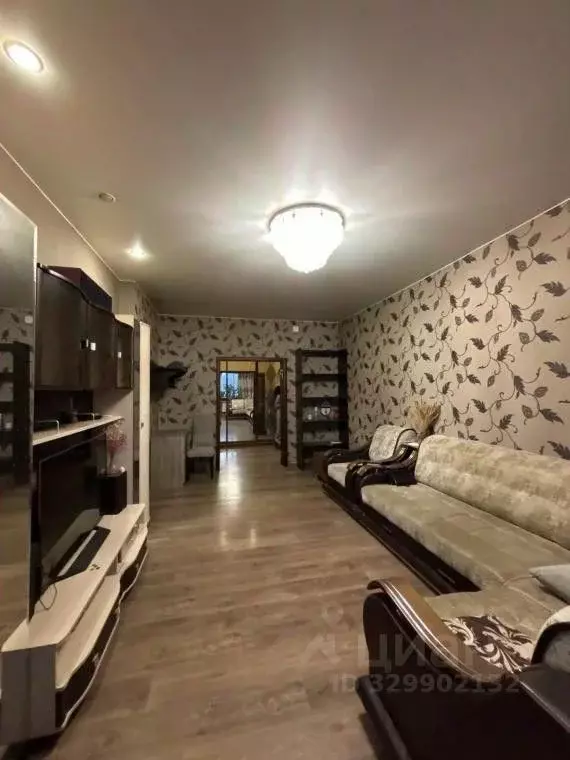 3-к кв. Татарстан, Казань ул. Адоратского, 1а (98.0 м) - Фото 2