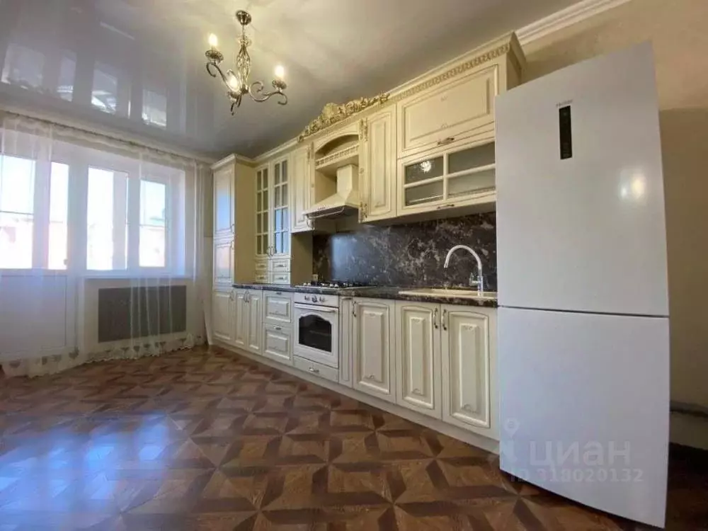 3-к кв. Ставропольский край, Ессентуки ул. Комарова, 23 (74.3 м) - Фото 0