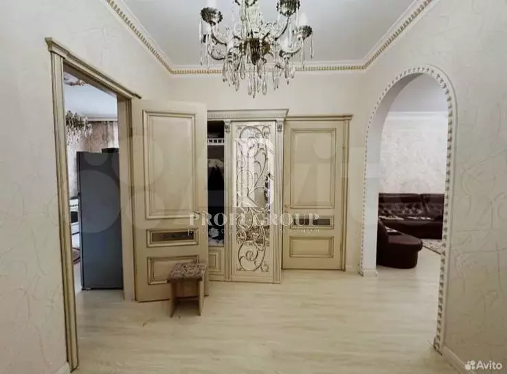 3-к. квартира, 120 м, 3/7 эт. - Фото 0