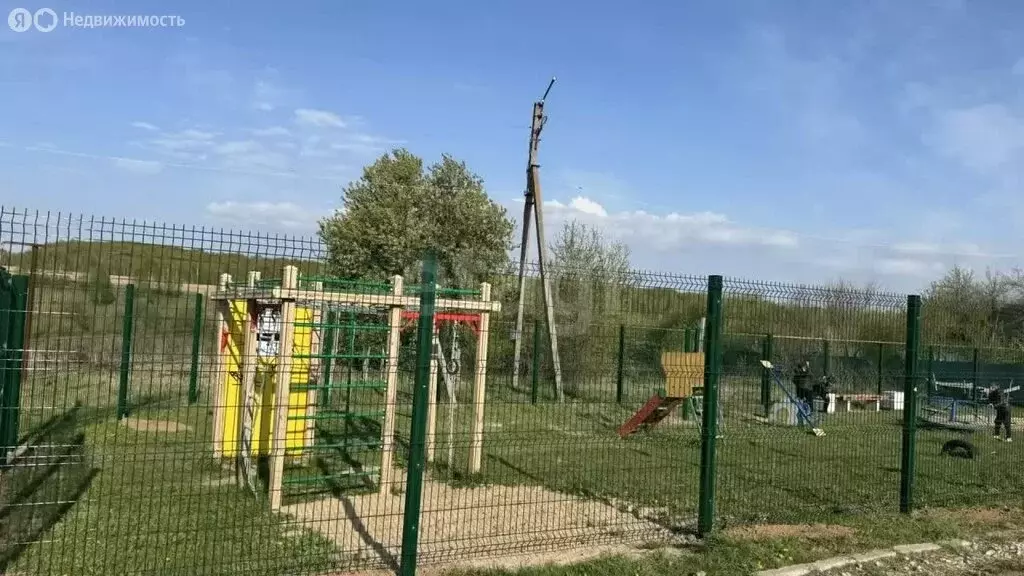 Участок в село Апухтино, улица Суворова (15 м) - Фото 2