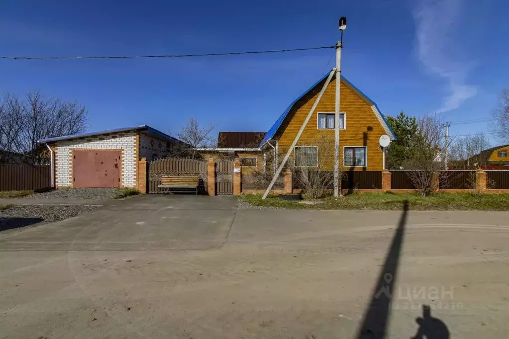 Дом в Тюменская область, Тюменский район, Винзили рп ул. Кремлевская ... - Фото 0