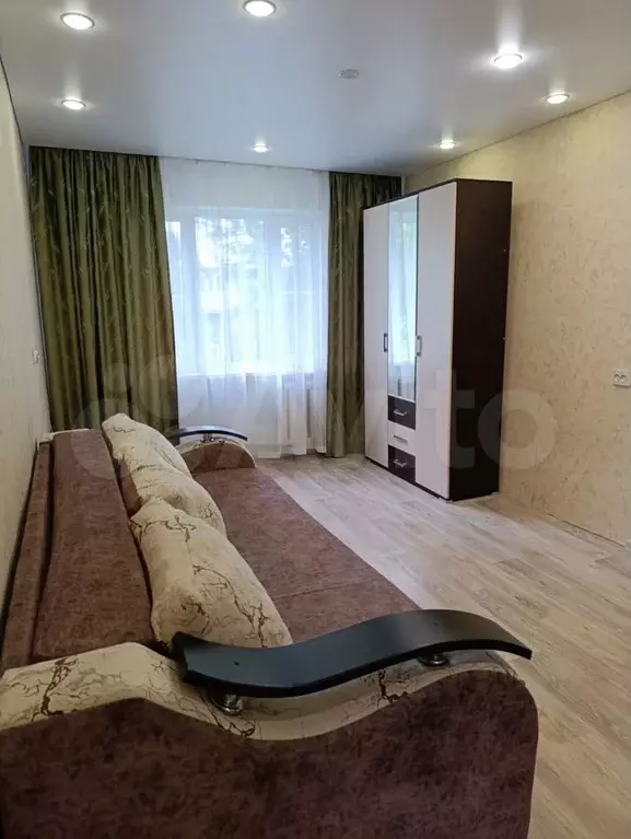 1-к. квартира, 31 м, 4/4 эт. - Фото 0