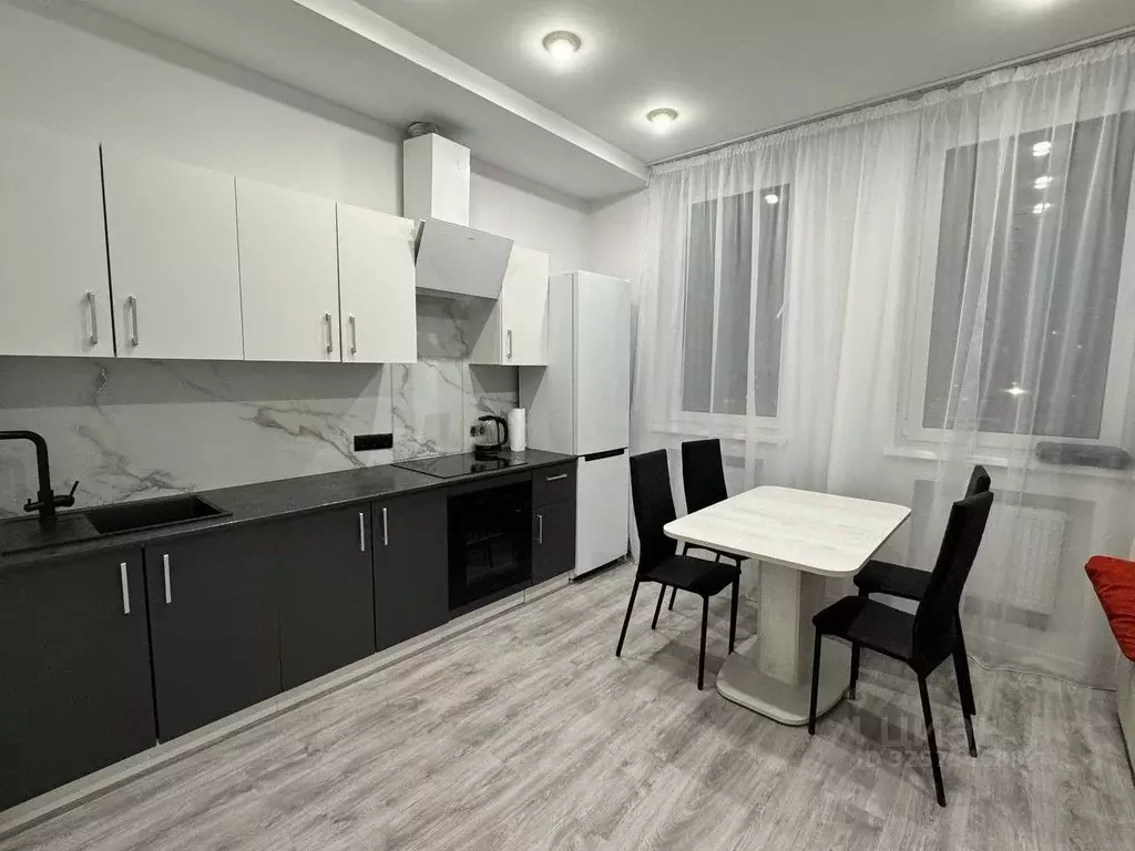 3-к кв. Московская область, Красногорск городской округ, Отрадное пгт ... - Фото 1