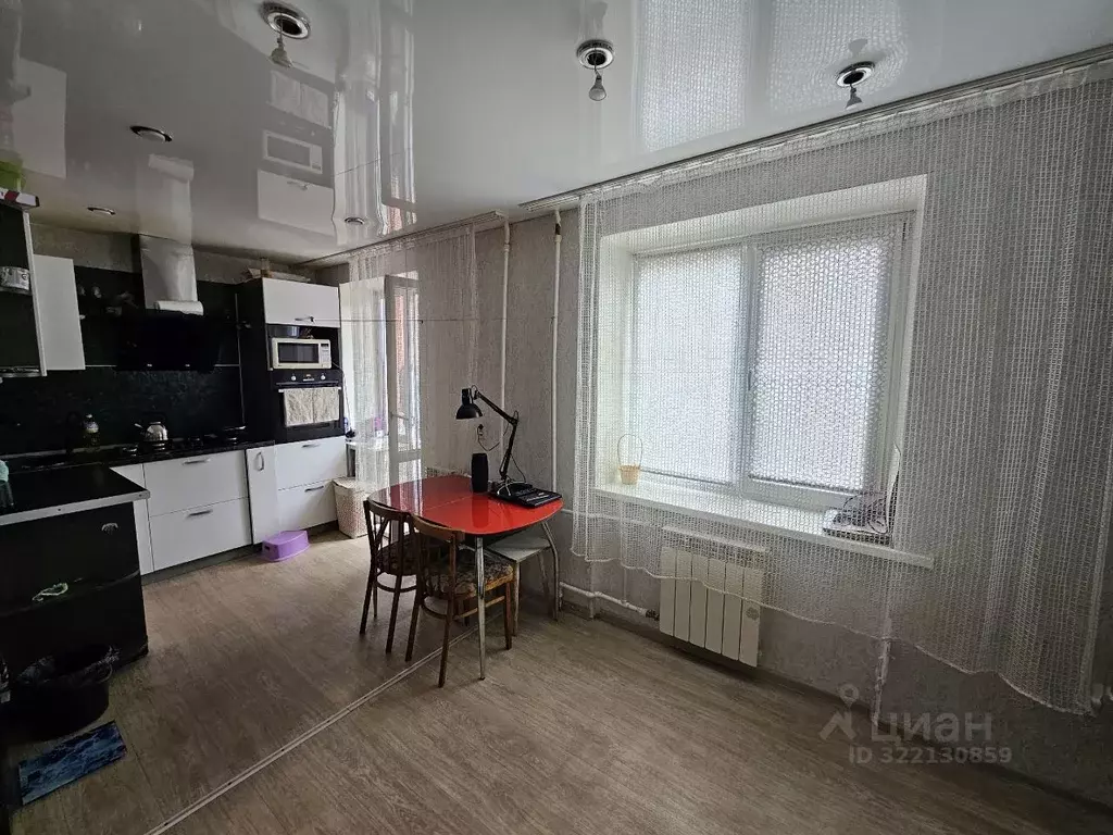 2-к кв. Челябинская область, Копейск просп. Ильича, 7А (42.8 м) - Фото 0