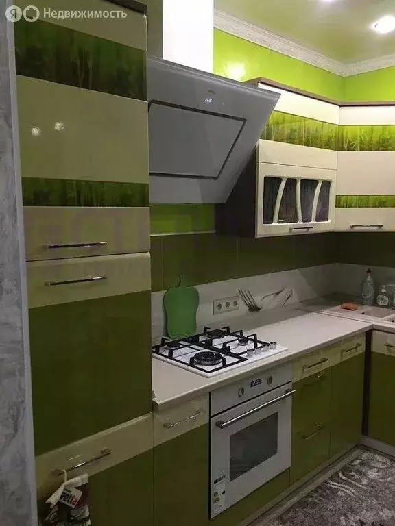 2-комнатная квартира: Феодосия, Крымская улица, 1Г (65 м) - Фото 1