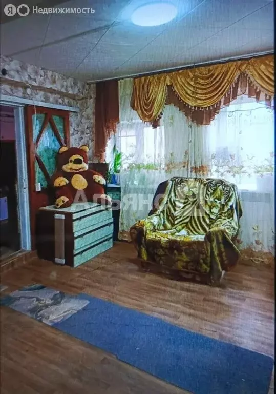 Дом в Чапаев, Верхняя улица (110 м) - Фото 1