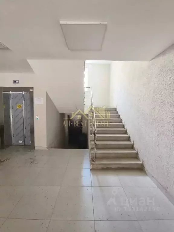1-к кв. Северная Осетия, Владикавказ ул. Хадарцева, 39к1 (50.0 м) - Фото 2