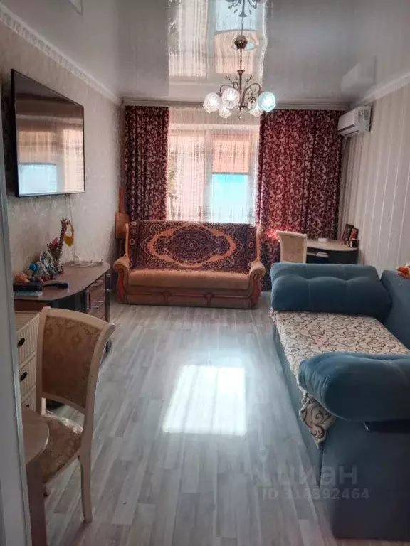 2-к кв. Крым, Красноперекопск ул. Чкалова, 5 (50.2 м) - Фото 0