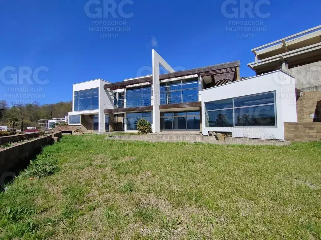 Коттедж в Краснодарский край, Сочи ул. Ручей Видный, 88 (451 м) - Фото 1